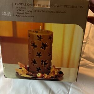 Home Trends Autumn Leaf Candle with Plate